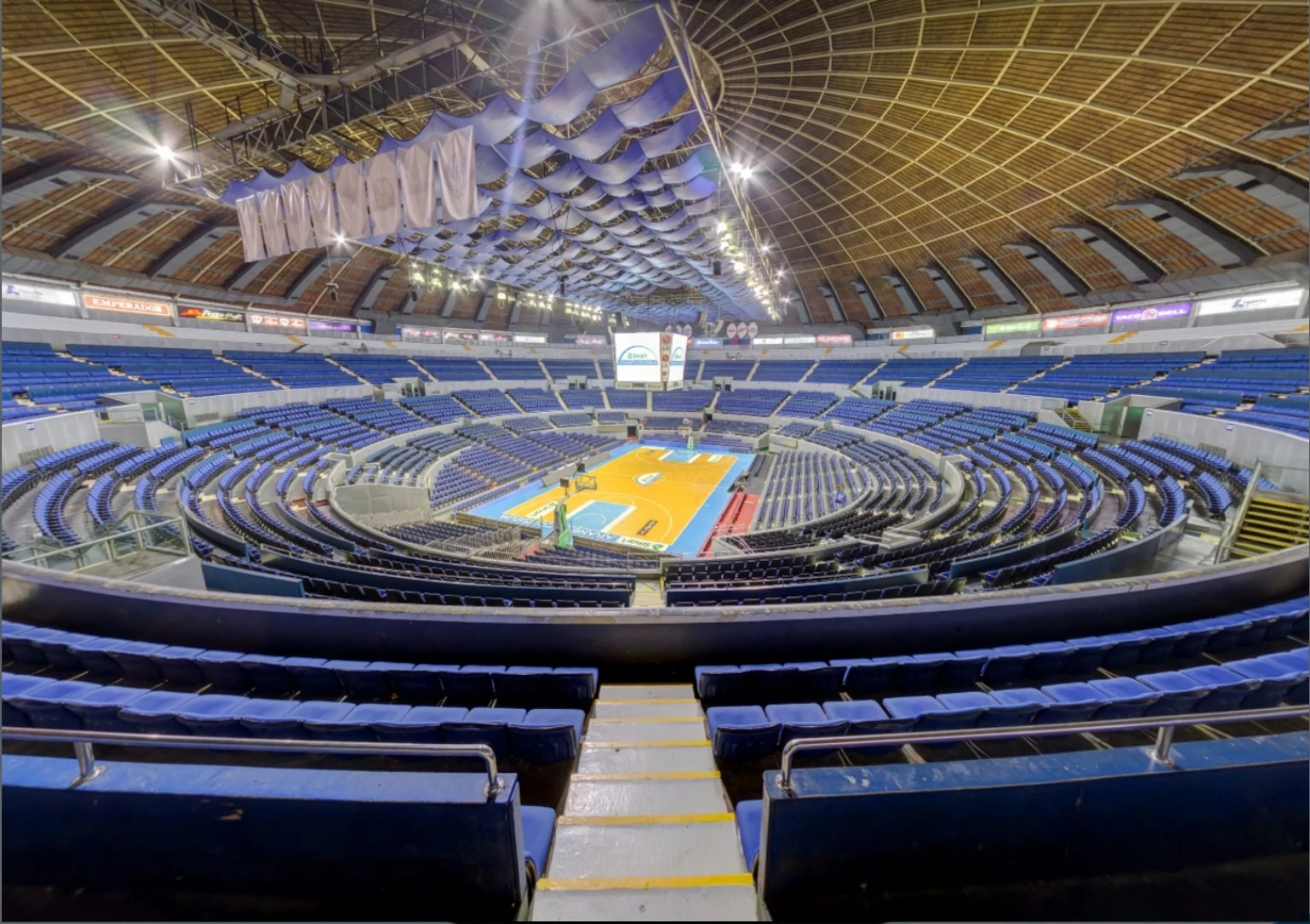 /projects/135/Smart_Araneta_Coliseum_basketball_inside.jpg